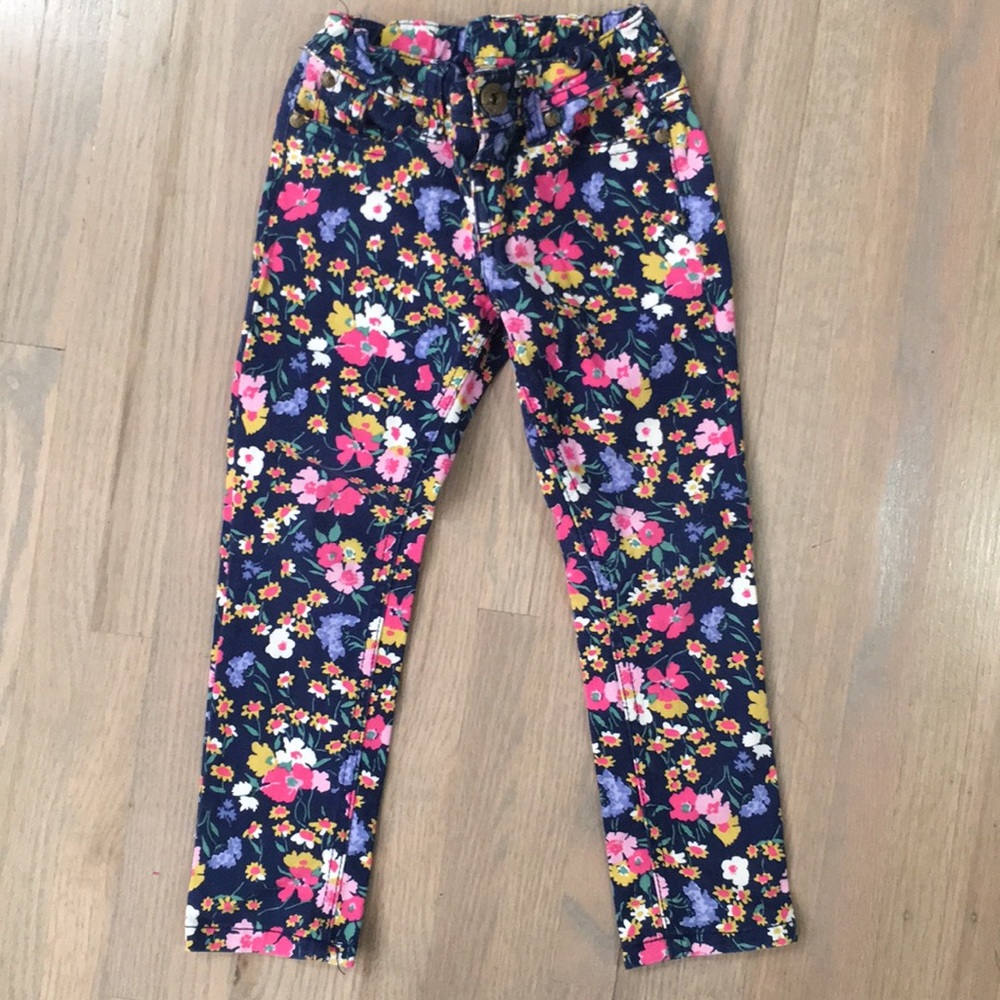 Floral jeans excellent condition